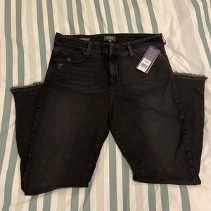 Nydj Amy Skinny Ankle Jeans in Campaign (distressed black)